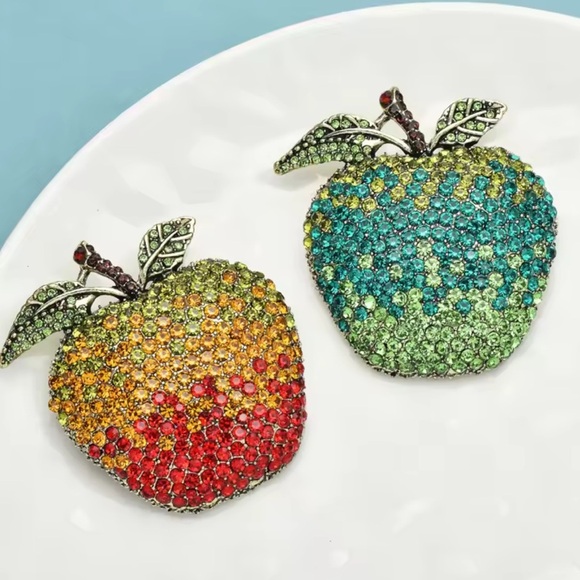 Betsey Johnson Green Blue Apple Brooch - Picture 5 of 8